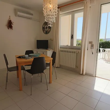 Lucrezia In Apartment Otranto