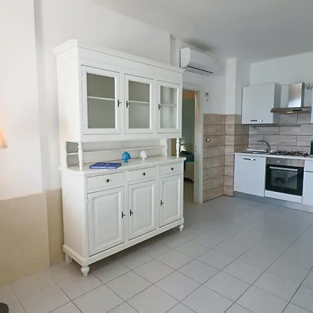 Lucrezia In Appartement *